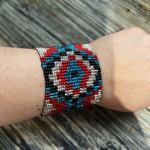 Huichol Beaded Bracelet Handmade Boho Western Tribal Patriotic Mexican Folk Art